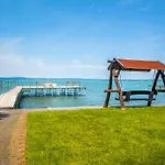 Myflat Kormoran Lakeside شقة *